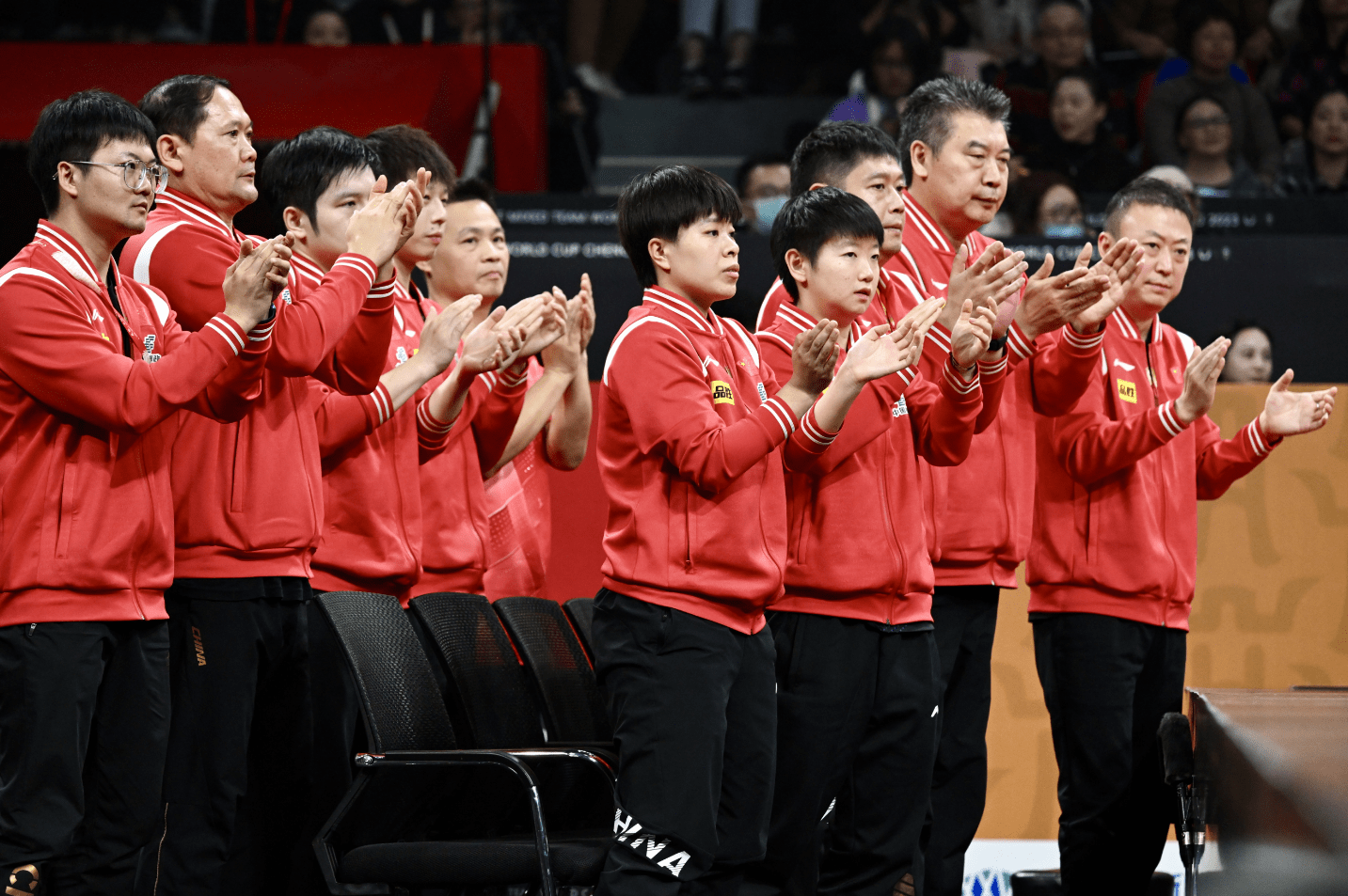 泰国队力克中国队,桃田贤斗惊艳四座 泰国队力克中国队,桃田贤斗惊艳四座