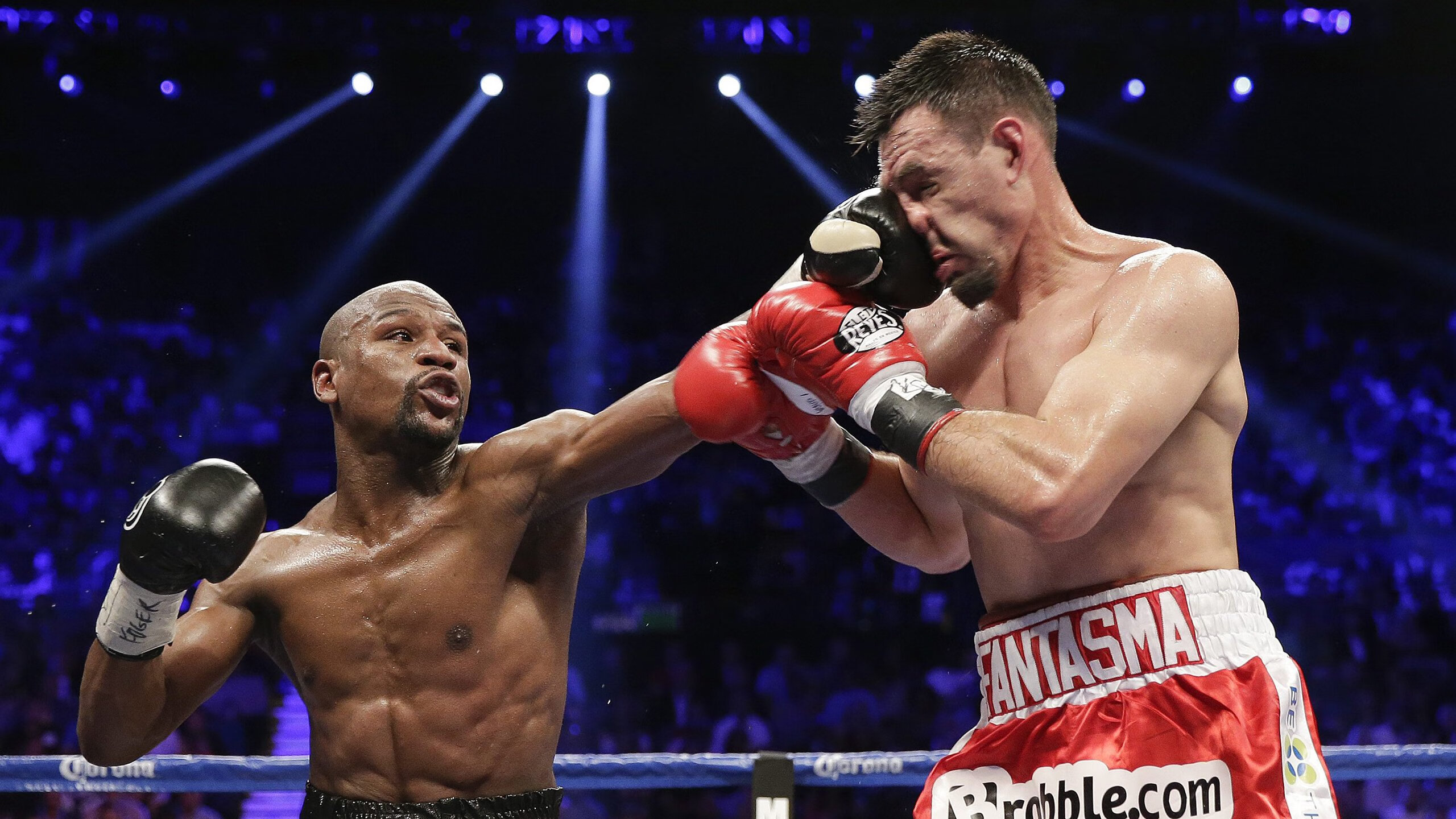 欧冠淘汰赛之夜，英格拉姆统治全场