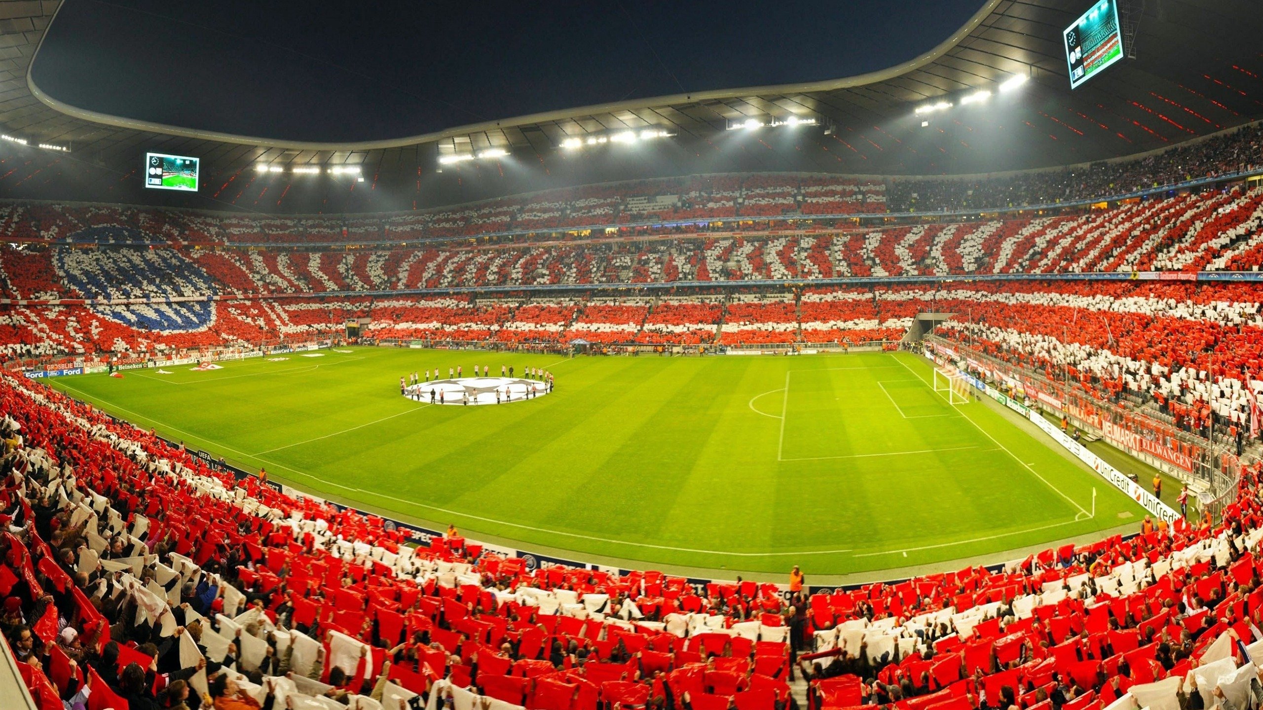 范戴克数据全面爆炸，拜仁淘汰赛过关斩将尼日利亚式铁壁