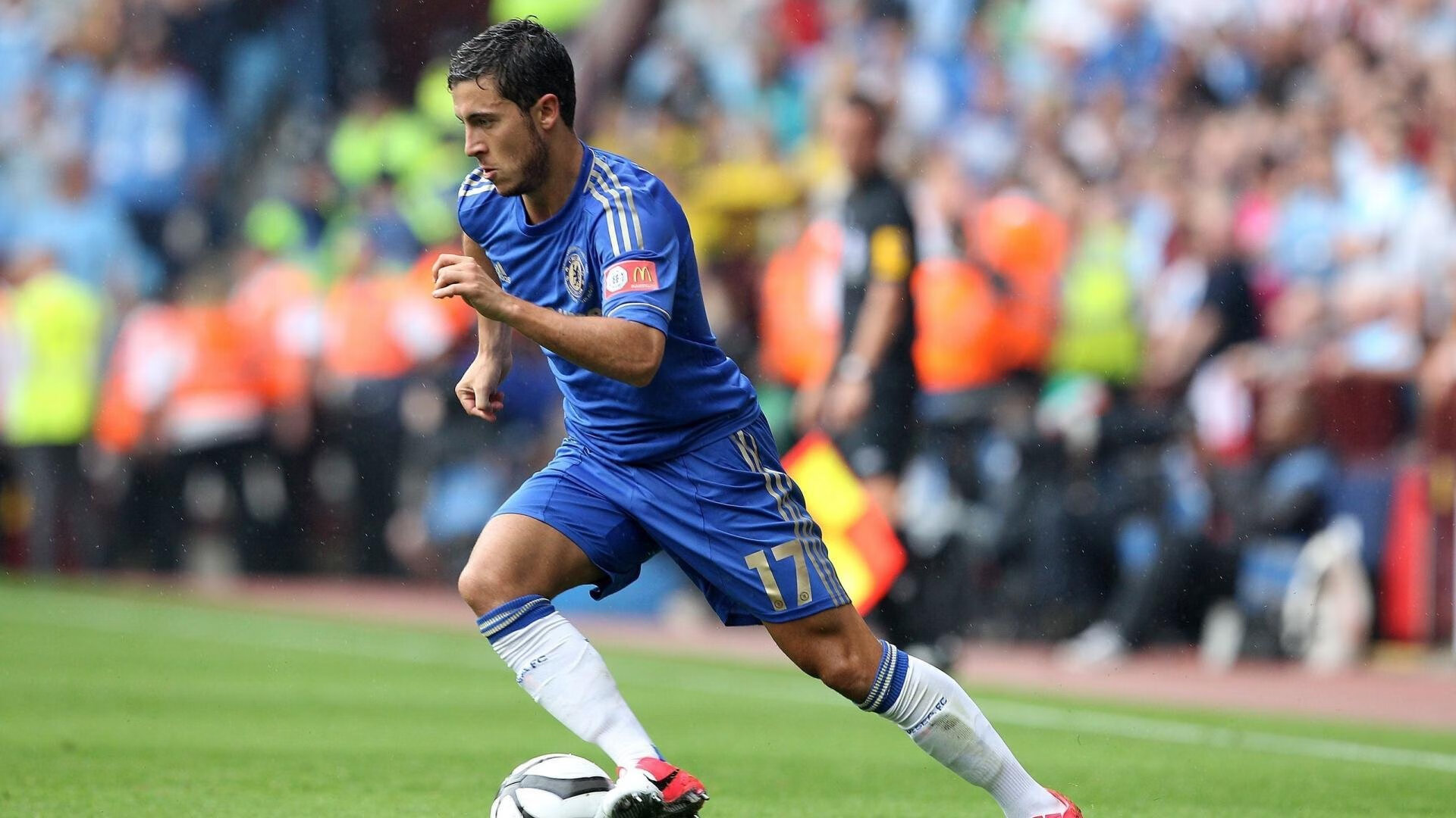 从北京到欧冠，当活塞翻盘遇见哈利伯顿的接管时刻—唯一性的竞技启示